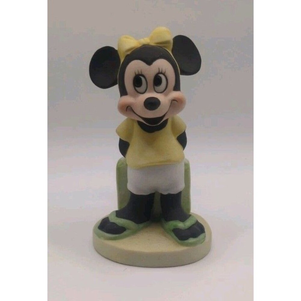 Vintage Figurine Walt Disney Productions Minnie Mouse Gift Ware Shelf Decor 4"